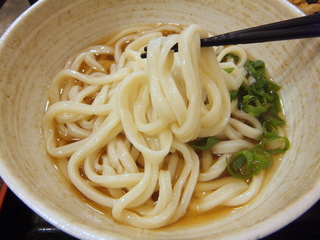 おにやんま@青物横丁(7)冷並ぶっかけ290麺0.560ゴーヤとうずら天200砂肝天150.JPG